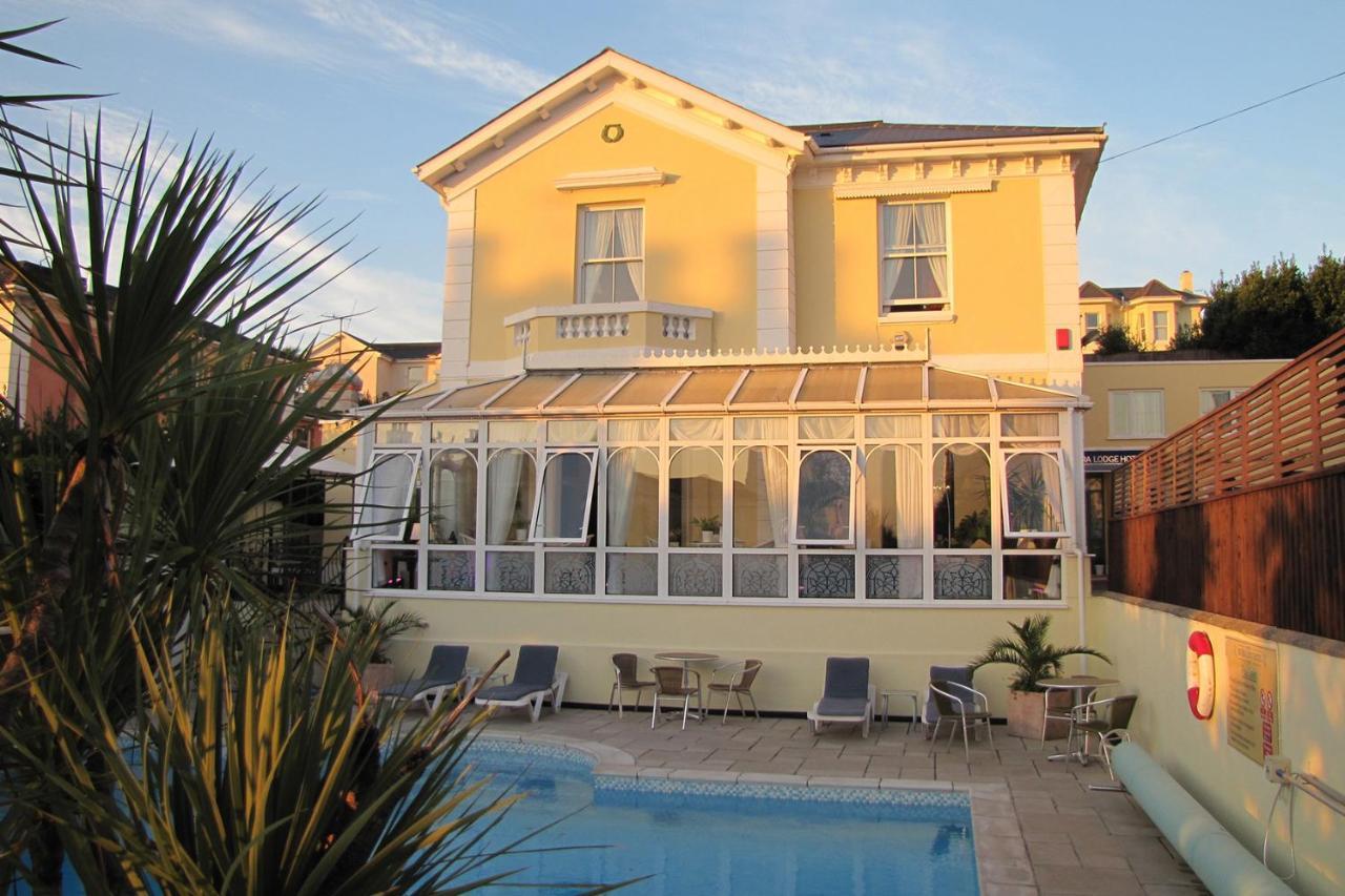 Riviera Lodge Hotel توركواي المظهر الخارجي الصورة