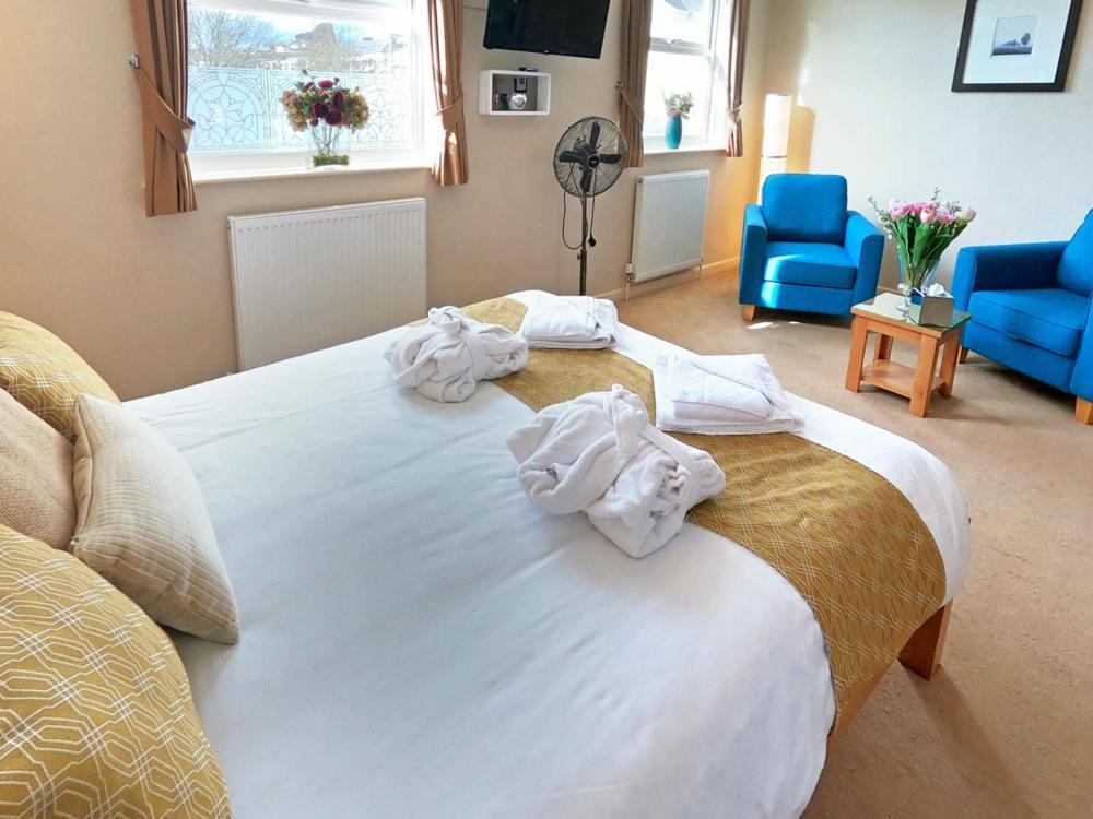 Riviera Lodge Hotel توركواي المظهر الخارجي الصورة