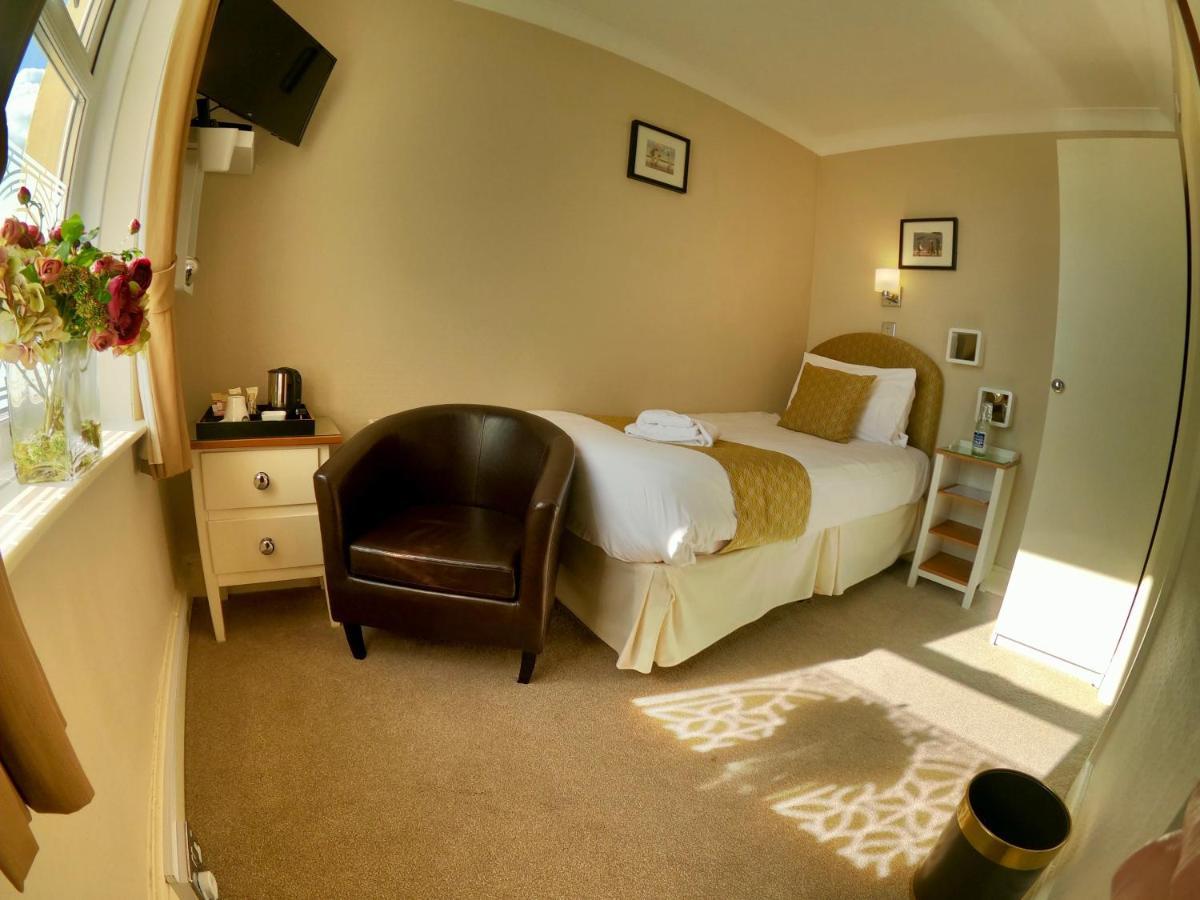 Riviera Lodge Hotel توركواي المظهر الخارجي الصورة