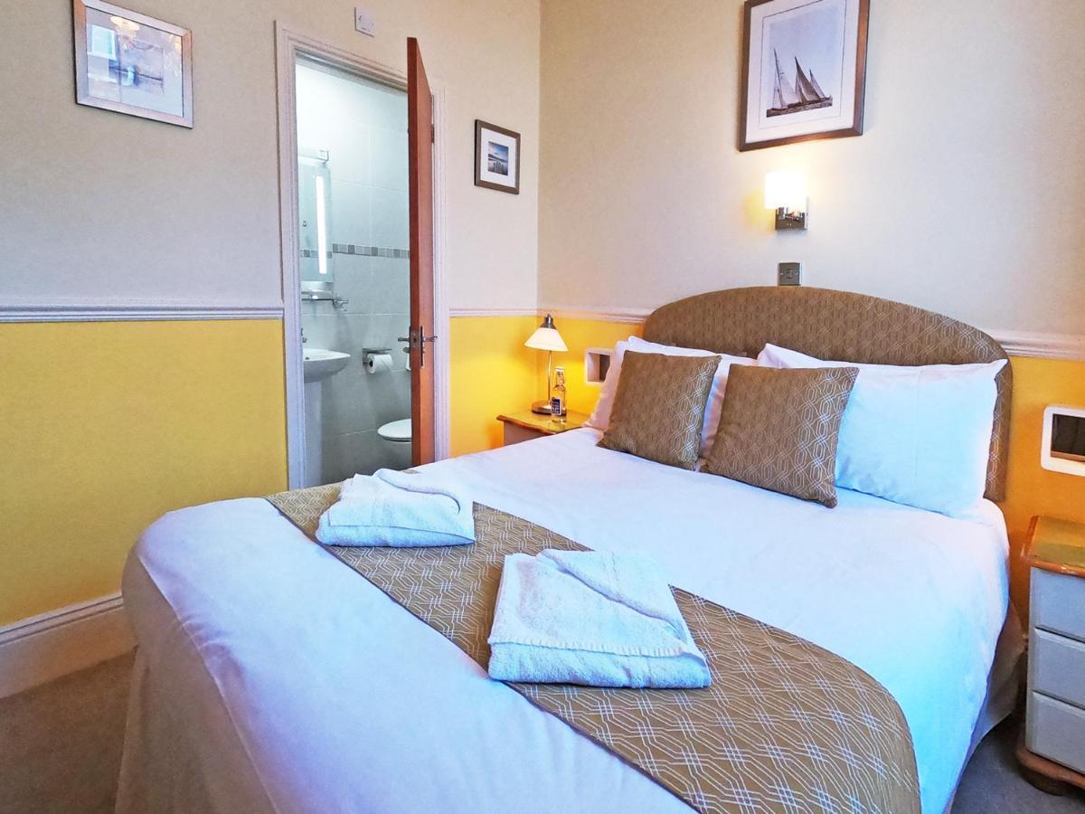 Riviera Lodge Hotel توركواي المظهر الخارجي الصورة