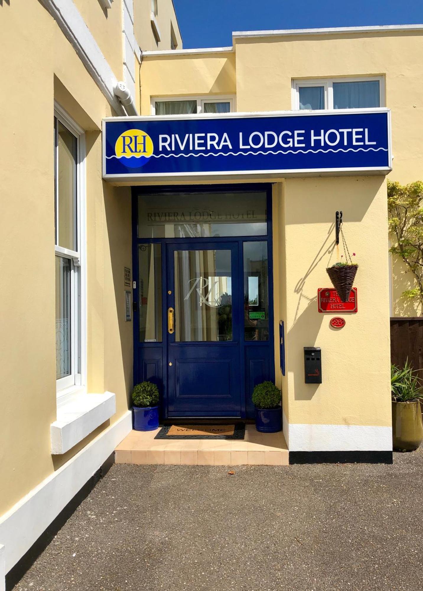 Riviera Lodge Hotel توركواي المظهر الخارجي الصورة